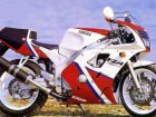 Yamaha FZR 750RR OW01